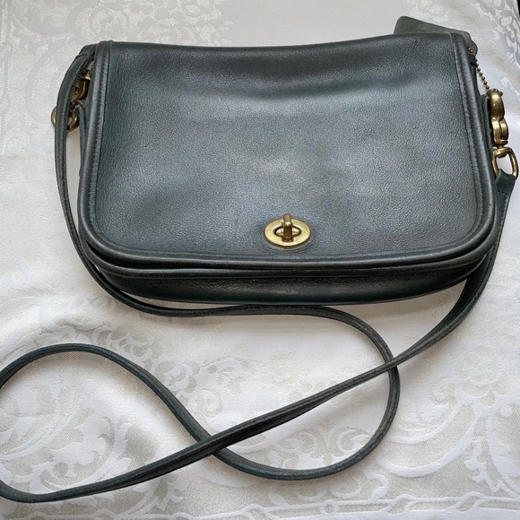 VINTAGE Coach Penny Pocket Crossbody - Picture 1 of 11